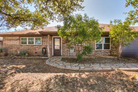 Homes For Sale - 3313 Chatterton Drive<br/> San Angelo, TX 76904
