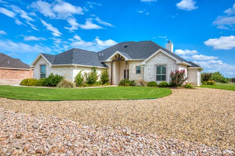 Homes For Sale - 5242 Grey Wolf Lane<br/> San Angelo, TX 76901