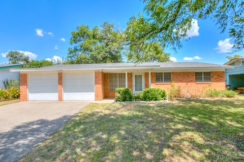 Homes For Sale - 3224 Sac Avenue<br/> Tom Green County, San Angelo, TX 76904