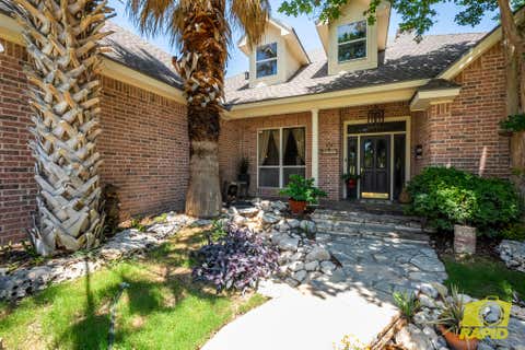 Mobile Home For Sale - 6250 Green Oaks Drive<br/> Christoval, TX 76935