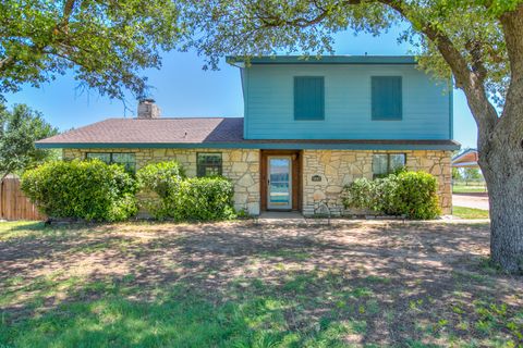 Homes For Sale - 136 Edinburgh Road<br/> San Angelo, TX 76901