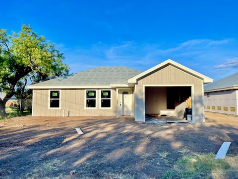 Homes For Sale - 3808 Crockett Street<br/> San Angelo, TX 76903