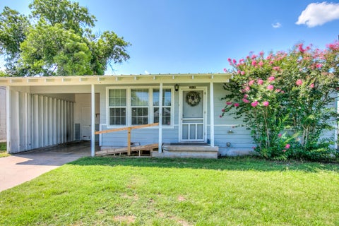 Homes For Sale - 3106 Guadalupe Street<br/> San Angelo, TX 76901