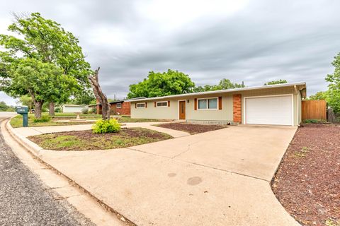 Homes For Sale - 2787 University Avenue<br/> San Angelo, TX 76904