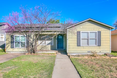 Homes For Sale - 2224 Guadalupe Street<br/> San Angelo, TX 76901