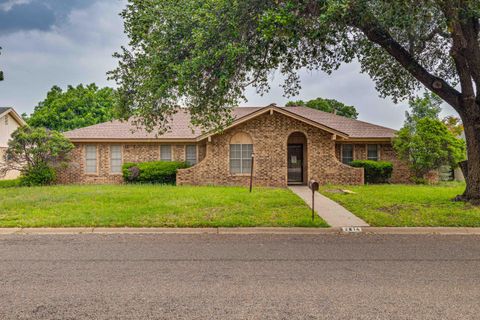 Homes For Sale - 2814 Canyon Creek Drive<br/> San Angelo, TX 76904