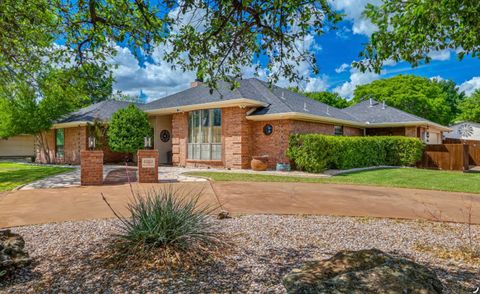Homes For Sale - 6002 Stratford Avenue<br/> San Angelo, TX 76901