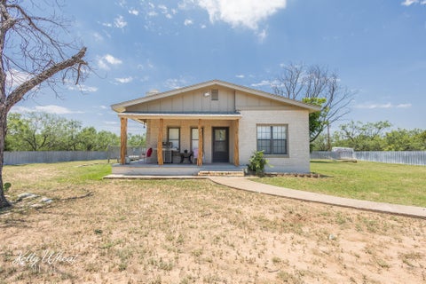 Homes For Sale - 641 Bristow Road<br/> San Angelo, TX 76905