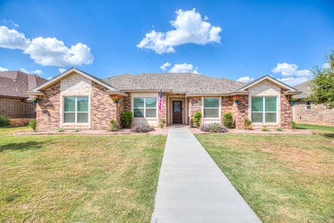 Homes For Sale - 5033 Scarlett Oak Lane<br/> San Angelo, TX 76904