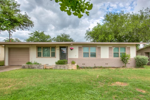 Homes For Rent - 2548 A&m Avenue Ave<br/> Tom Green County, San Angelo, TX 76904