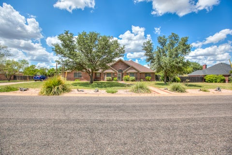 Homes For Sale - 1721 Weston Road<br/> Tom Green County, San Angelo, TX 76901