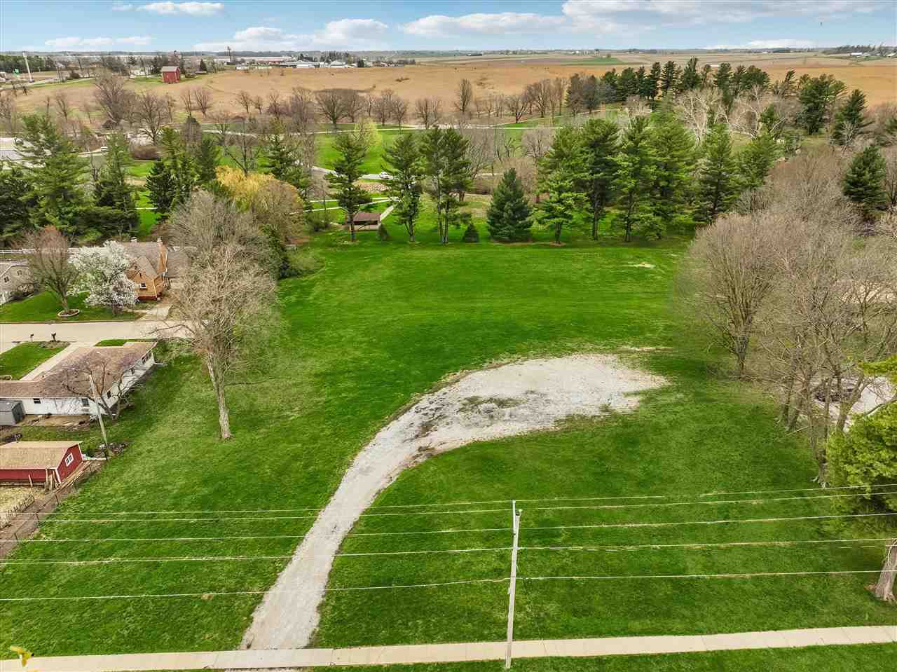 Photo 1 of 7 — 312 W Main St, WestBranch, IA 52358