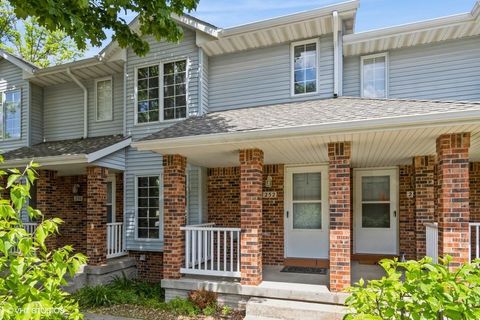Photo of 252 West Side Drive, Iowa City, IA 52246 (MLS # 202503299)