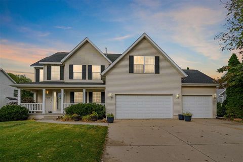 Photo of 2010 Newcastle Rd, Marion, IA 52302 (MLS # 202506936)