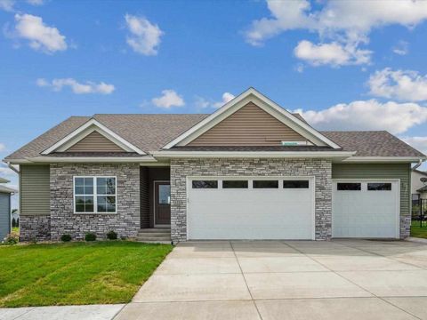 Photo of 1223 Covered Wagon Dr, IowaCity, IA 52240 (MLS # 202600168)