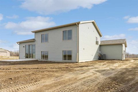 Photo of 760 Chamberlin Ln, NorthLiberty, IA 52317 (MLS # 202600227)