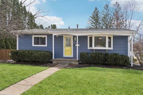 Photo of 3201 Friendship St, Iowa City, IA 52245 (MLS # 202502029)