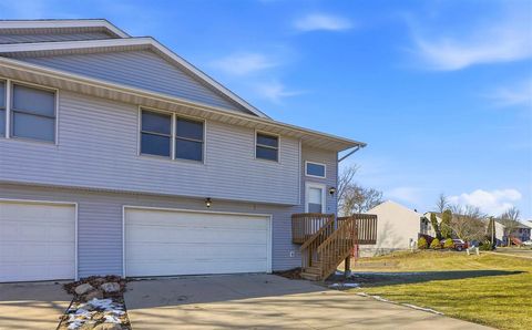 Photo of 155 Parkview Ct, NorthLiberty, IA 52317 (MLS # 202600972)