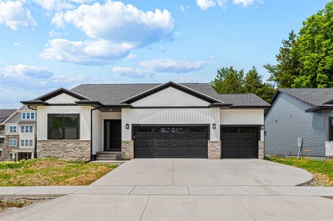 Photo of 284 Pine Grove Ln, IowaCity, IA 52246 (MLS # 202605569)
