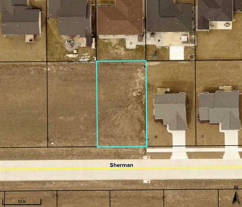 Photo of 1848 Sherman Dr, Iowa City, IA 52240 (MLS # 202505740)