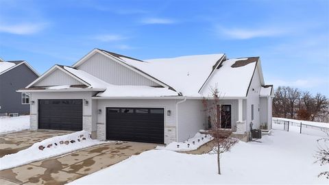 Photo of 110 Dogwood Ln, Tiffin, IA 52340 (MLS # 202507278)