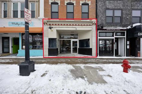 Photo of 16 S Clinton, Iowa City, IA 52245 (MLS # 202501101)