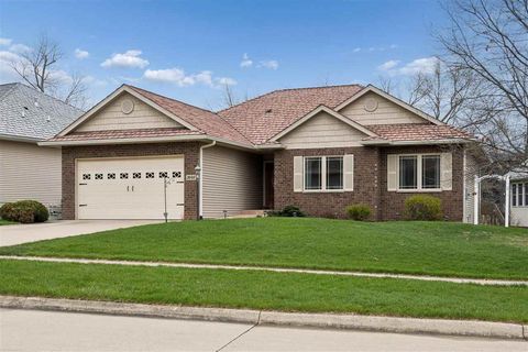 Photo of 2040 Dempster Dr, Coralville, IA 52241 (MLS # 202602403)