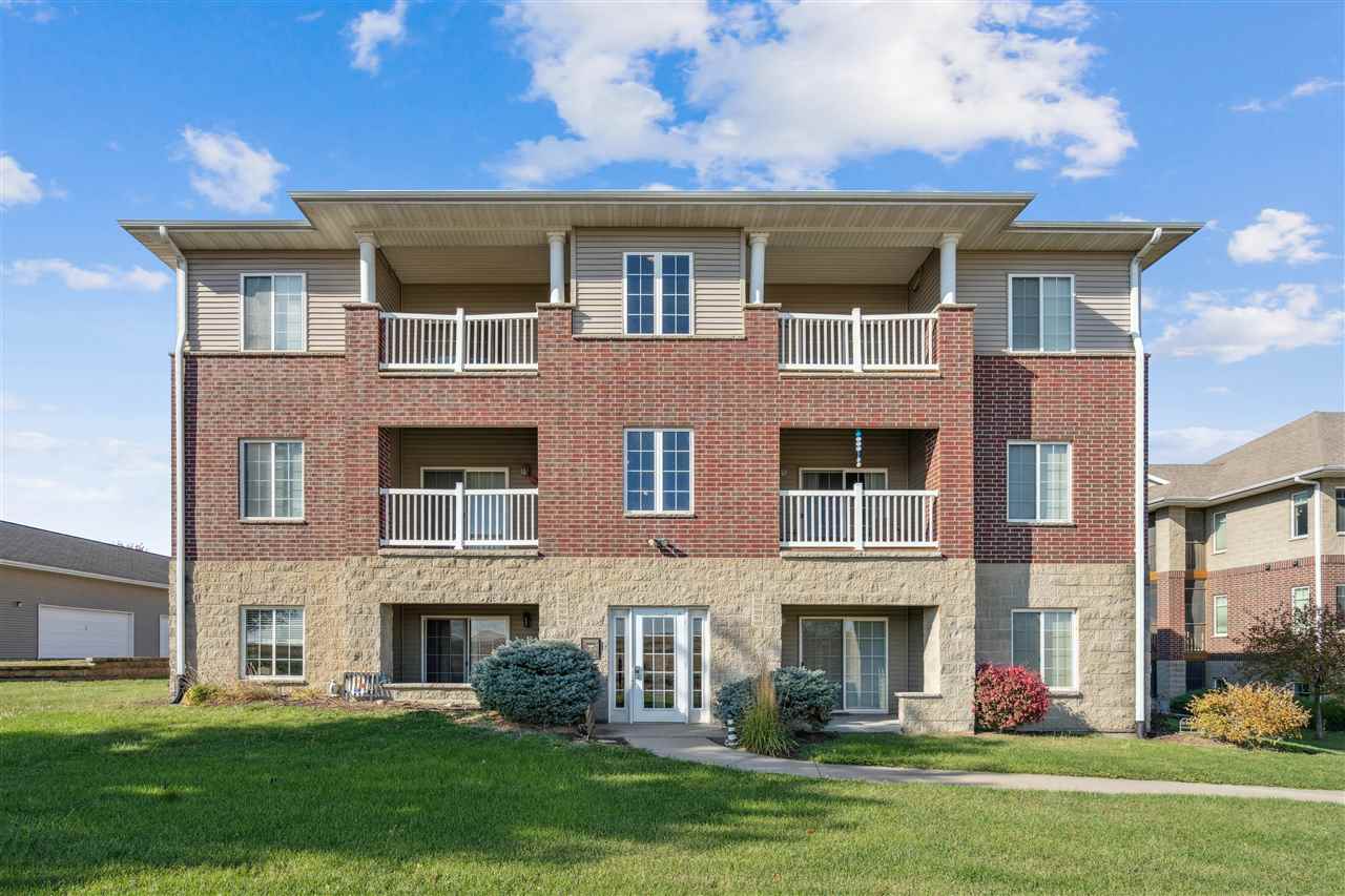 Photo 1 of 17 — 315 Taft Avenue, IowaCity, IA 52245