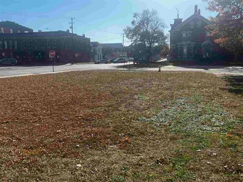 Photo of 302 W Main St, Washington, IA 52353 (MLS # 202507010)