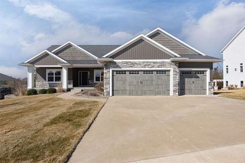 Photo of 3004 Forrest Meadow Ln, Hiawatha, IA 52233 (MLS # 202602408)