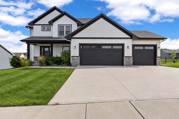 112 SEDONA ST, IOWA CITY, IA 52246 - Image 17090a9ae711ae0c8e025fdc17b9ddfb/244273225