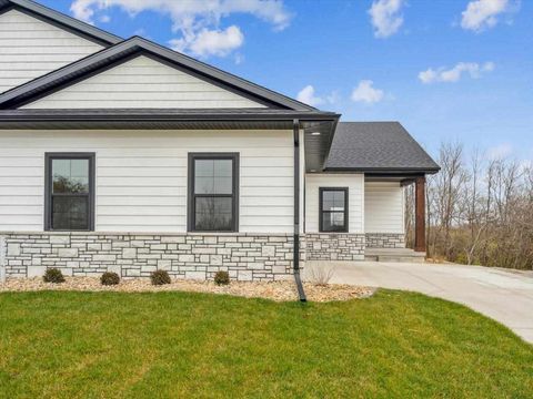 Photo of 586 Maclan Cir, IowaCity, IA 52246 (MLS # 202600181)