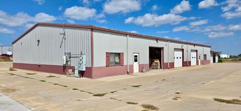 Photo of 4165 Alyssa Ct C #C, Iowa City, IA 52240 (MLS # 202505637)