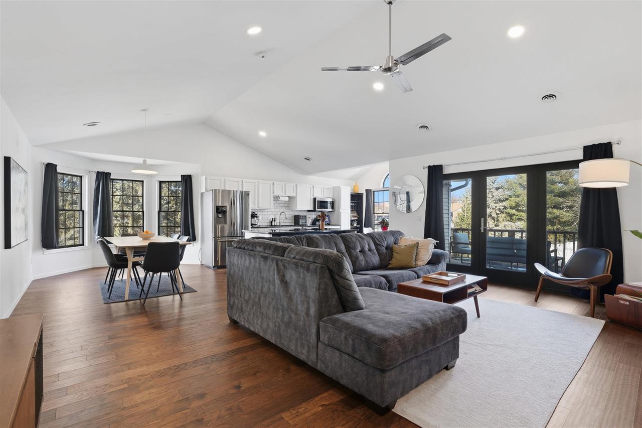 Photo 1 of 35 — 2382 Willowbrooke Ln., IowaCity, IA 52246