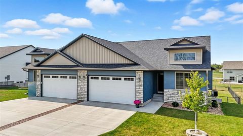 Photo of 221A Timberline Ter, IA 52247 (MLS # 202506130)