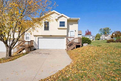 Photo of 2213 9th St, Coralville, IA 52241 (MLS # 202602217)