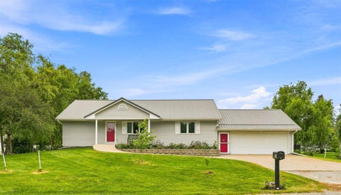 Photo of 405 E 14th Street, Washington, IA 52353 (MLS # 202605192)