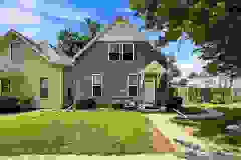 Photo of 1310 SW J Street, CedarRapids, IA 52404 (MLS # 202604495)