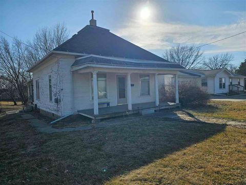Photo of 419 W Jackson St, Sigourney, IA 52591 (MLS # 202601194)