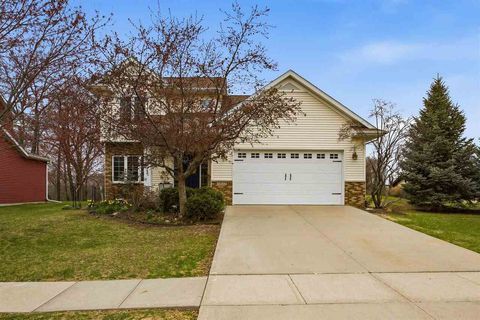 Photo of 1029 Ryan Ct, IowaCity, IA 52246 (MLS # 202602354)