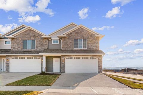 Photo of 2894 Ridgeview Rd Unit D, Coralville, IA 52241 (MLS # 202405121)