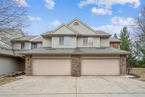 Photo of 2325 Mulberry Street 6 #6, Coralville, IA 52241 (MLS # 202601699)