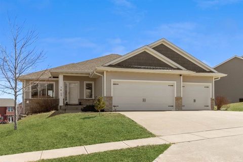 Photo of 146 Chadwick Ln, Iowa City, IA 52245 (MLS # 202501833)