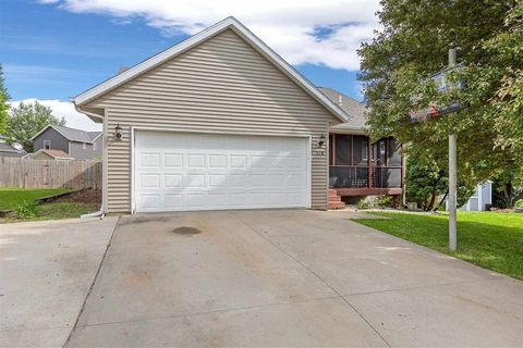 Photo of 518 Tulip Ct, Tiffin, IA 52340 (MLS # 202603485)
