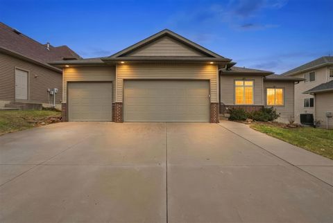 Photo of 3724 Lower West Branch Rd, IowaCity, IA 52245 (MLS # 202600398)