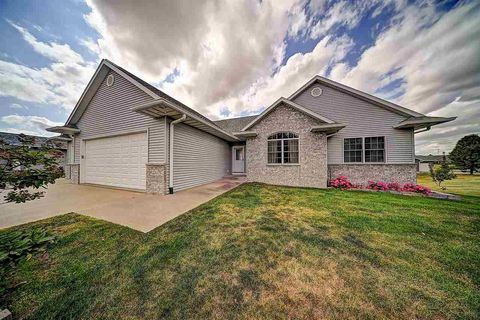 Photo of 1290 Elder Ridge Rd, IA 52776 (MLS # 202505972)