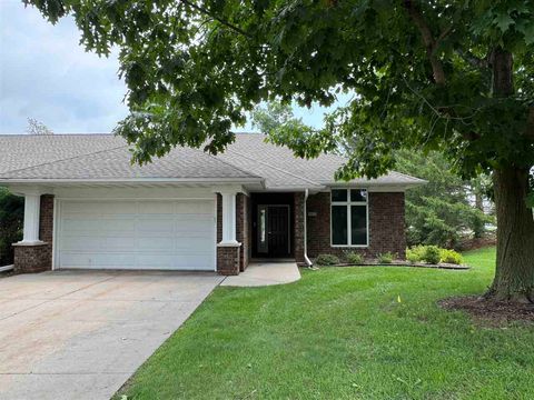 Photo of 502 Larch Ln, Iowa City, IA 52245 (MLS # 202504557)
