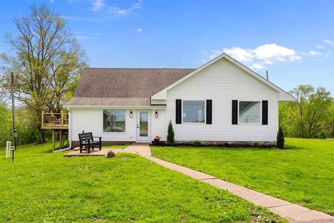 Photo of 21202 180th Ave., IA 52660 (MLS # 202602928)