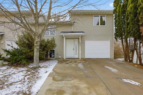 Photo of 2242 13th St, Coralville, IA 52241 (MLS # 202600629)