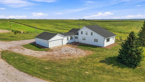 Photo of 3162 R Ave, NorthEnglish, IA 52316 (MLS # 202605428)